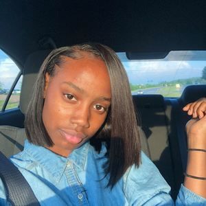 Meet your Posher, Shariyah